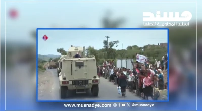 فيديو مدرعة على متنها رشاد العليمي قديم ويعود إلى العام 2024 خلال زيارته إلى تعز ولا صحة لزيارة حديثة له