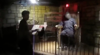 انتشار فيديو قديم من متحف في لندن، وليس لإعدام أسير فلسطيني