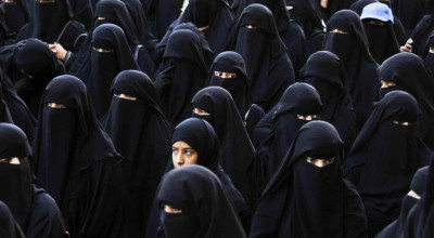 ما حقيقة إعلانات بيع السبايا في الشمال السوري؟