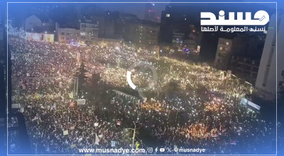 المقطع المتداول ليس لمظاهرات في تركيا ضد أردوغان، بل يعود إلى احتجاجات في صربيا