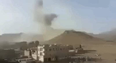 الفيديو من عام 2015 لمعسكر الحفا بصنعاء وليس من مكيراس