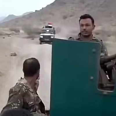 ما صحة فيديو القبض على 180 مهاجراً أفريقياً في مديرية المخا؟