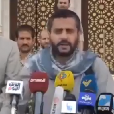 لا صحة للفيديو المتداول حول انشقاق كتيبة من قوات طارق صالح وانضمامها للحوثيين
