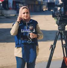 انتشار فيديو خاضع للتلاعب للصحفية آمنة بلالو 