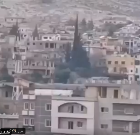 انتشار فيديو قديم من لبنان على أنه يوثق استهداف مقر أميركي في الإمارات.