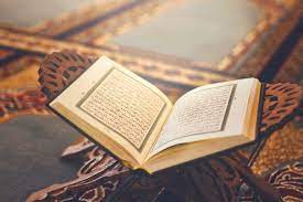 حقيقة العثور على نسخة من القرآن داخل سفينة تايتانك