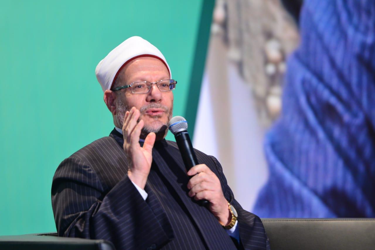 حقيقة تبعية مفتي الجمهورية لجماعة الإخوان المسلمين؟
