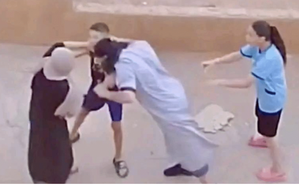 ما حقيقة ضرب رجل شيشاني لإمرأة سورية