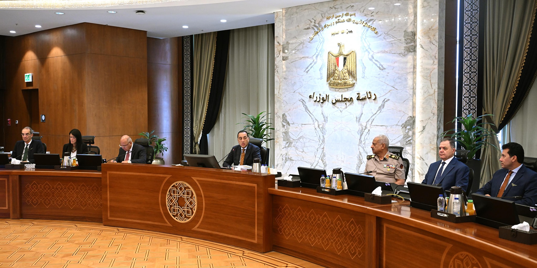"مدبولي" يروج 5 تصريحات خاطئة ومضللة عن البكالوريا والبطالة ومساحة الأرض الزراعية