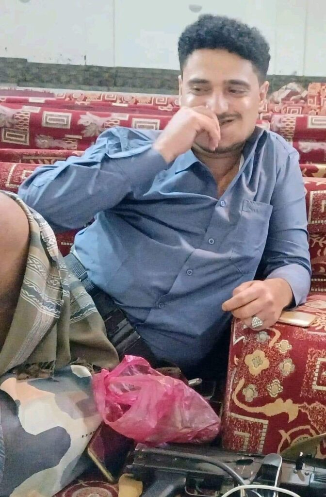 لا صحة لأنباء القبض على المتهم بقتل المواطن سيف محمود في تعز