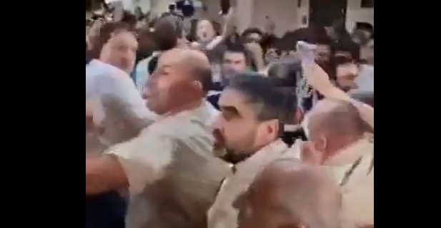 مقطع فيديو من جورجيا يعاد نشره على أنه لفوضى في أحد الملاجئ في الداخل أثناء القصف الإيراني