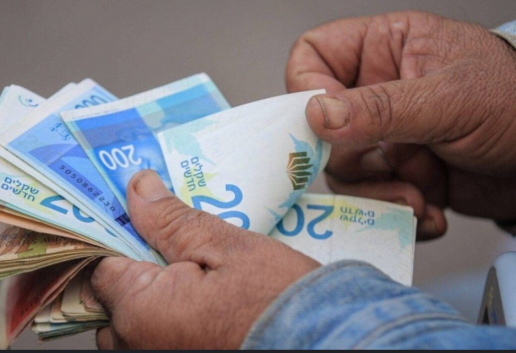 وزارة المالية تنفي صحة خبر صرف الرواتب يوم الأربعاء